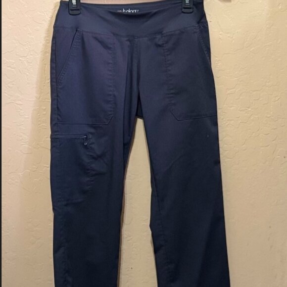 Scrubology Scrubs set in grey - Picture 11 of 13